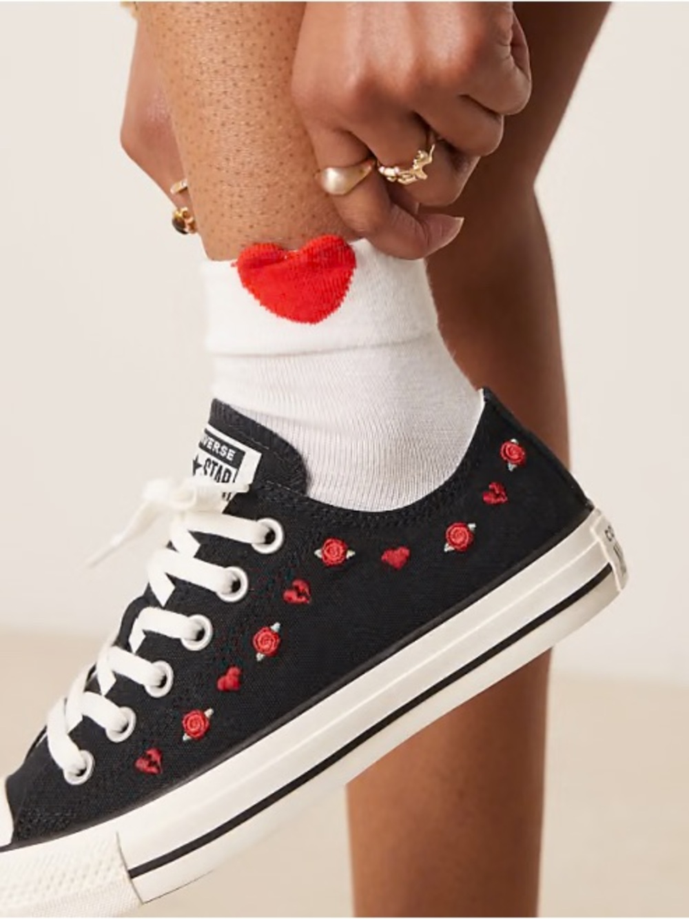 Converse Chuck Taylor All Star Heart & Rose Low-Top Sneaker - Picture 4 of 6